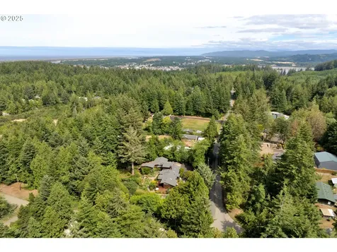 85276 Glenada Road Florence OR 97439