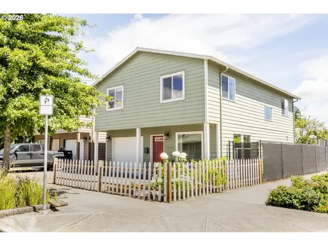 5540 SE 87th Court Portland OR 97266