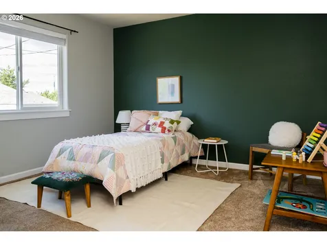 5540 SE 87th Court Portland OR 97266
