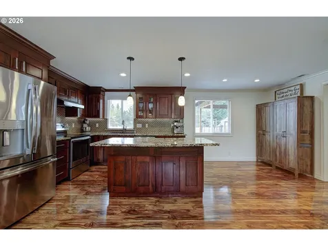 12801 NE 85th Street Vancouver WA 98682