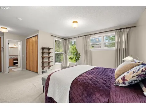 1831 NE 142nd Avenue Portland OR 97230