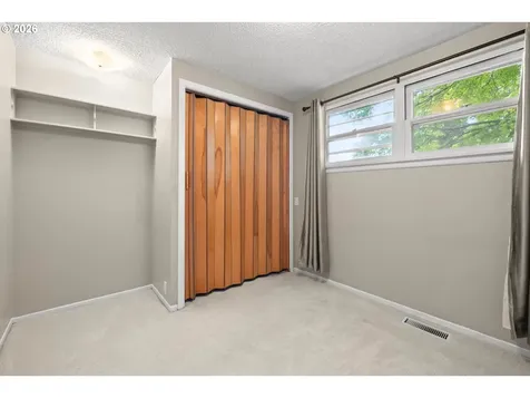 1831 NE 142nd Avenue Portland OR 97230