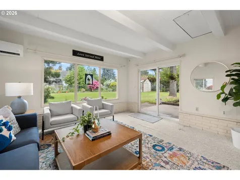 1831 NE 142nd Avenue Portland OR 97230