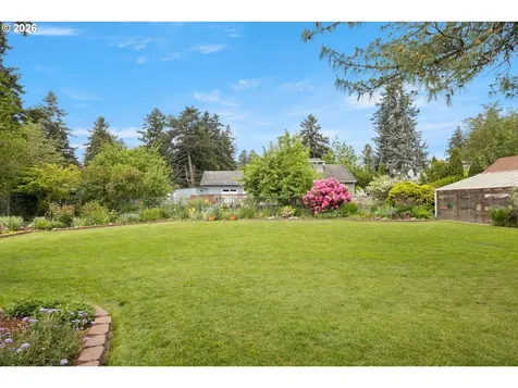 1831 NE 142nd Avenue Portland OR 97230