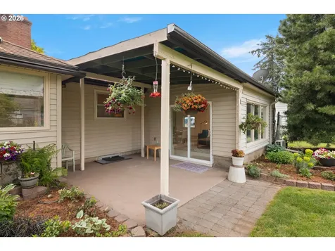 1831 NE 142nd Avenue Portland OR 97230