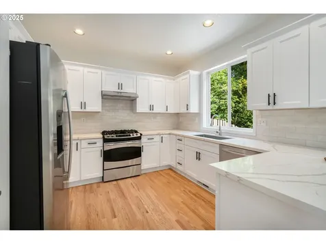 16693 NW Oakridge Drive Portland OR 97229