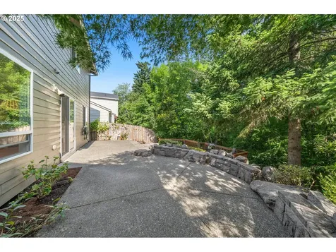 16693 NW Oakridge Drive Portland OR 97229