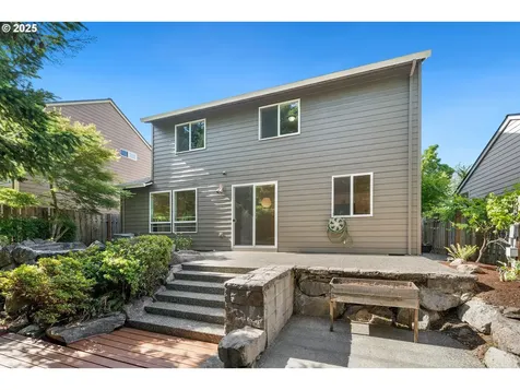 16693 NW Oakridge Drive Portland OR 97229
