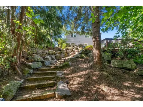 16693 NW Oakridge Drive Portland OR 97229
