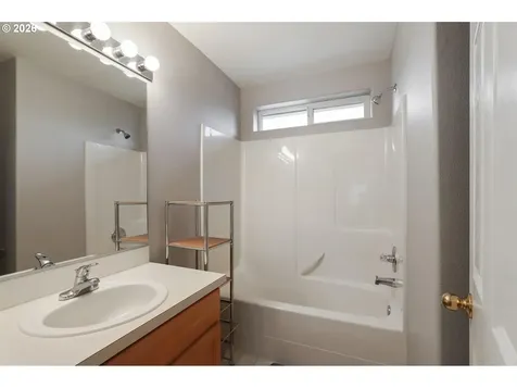 4414 NE 76th Avenue Portland OR 97218