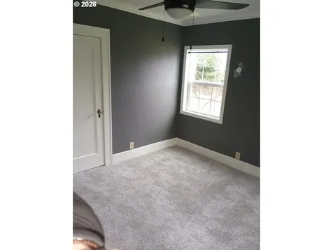 760 W Ballf Street Roseburg OR 97471