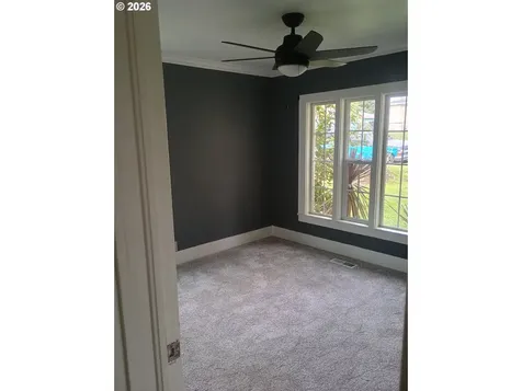 760 W Ballf Street Roseburg OR 97471