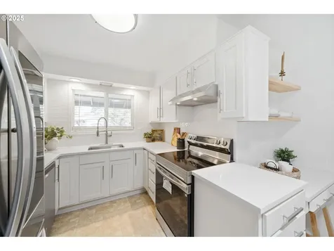 13440 SW Greenleaf Place Beaverton OR 97005