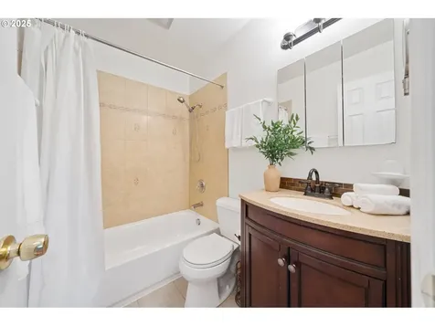 13440 SW Greenleaf Place Beaverton OR 97005