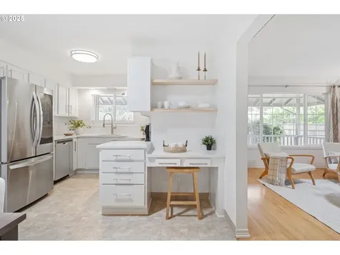 13440 SW Greenleaf Place Beaverton OR 97005