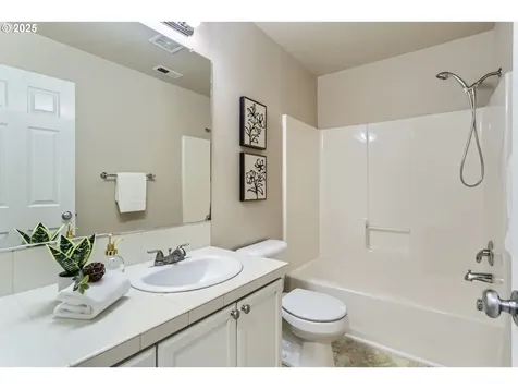 1724 SW San Mateo Terrace Beaverton OR 97003