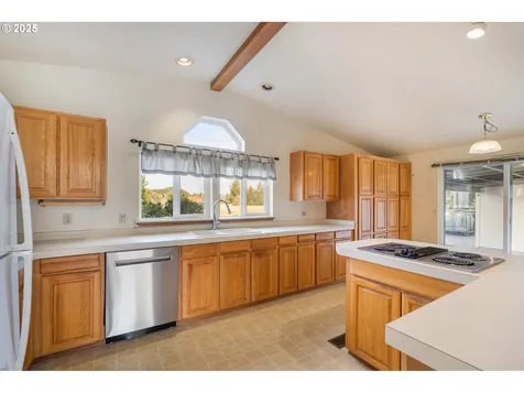 9776 S Prairie Road Tillamook OR 97141