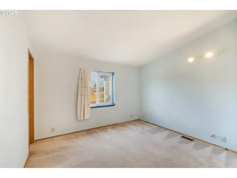 9776 S Prairie Road Tillamook OR 97141