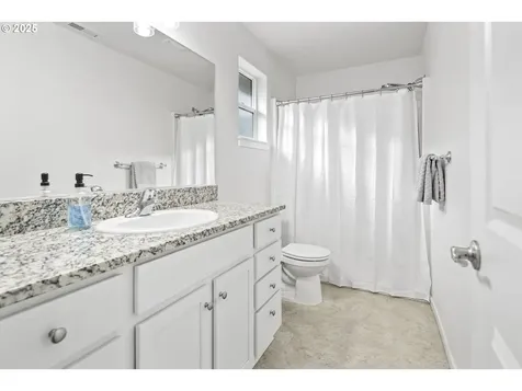 1871 SE Academy Street Dallas OR 97338