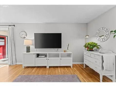 18070 SW Augusta Lane Beaverton OR 97003