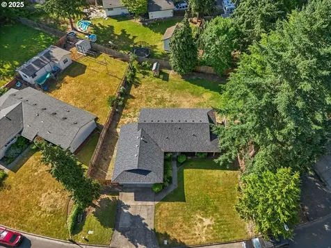 18070 SW Augusta Lane Beaverton OR 97003