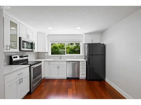 2146 SE 119th Avenue Portland OR 97216