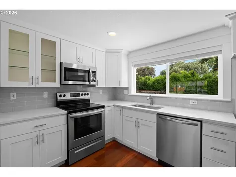 2146 SE 119th Avenue Portland OR 97216