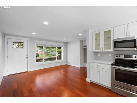 2146 SE 119th Avenue Portland OR 97216