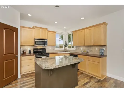 2206 NE 177th Avenue Vancouver WA 98684