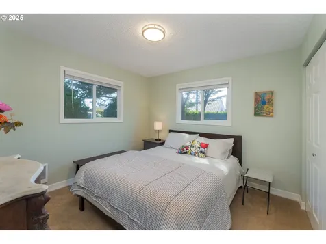665 Edison Avenue SW Bandon OR 97411