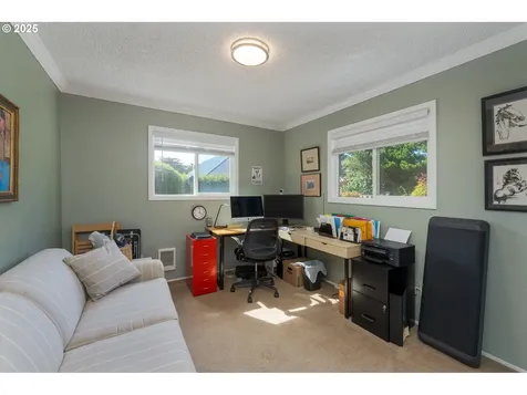 665 Edison Avenue SW Bandon OR 97411