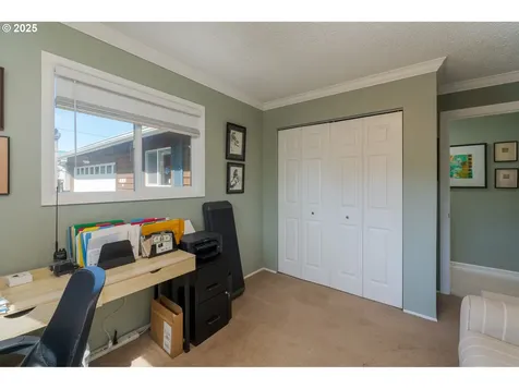 665 Edison Avenue SW Bandon OR 97411