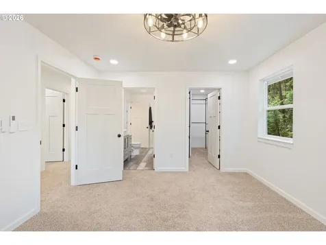 536 Annis Street Canyonville OR 97417
