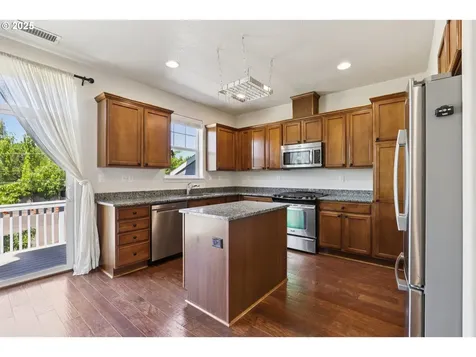 10993 SW Sage Terrace Portland OR 97223