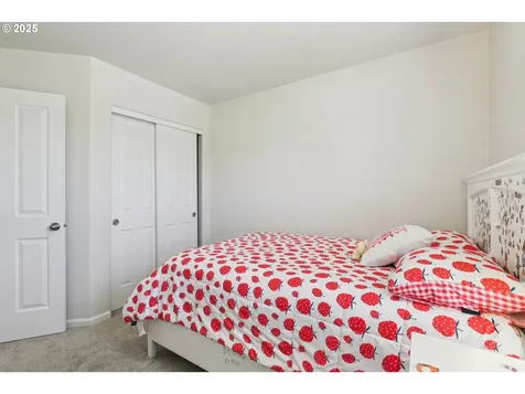 10993 SW Sage Terrace Portland OR 97223