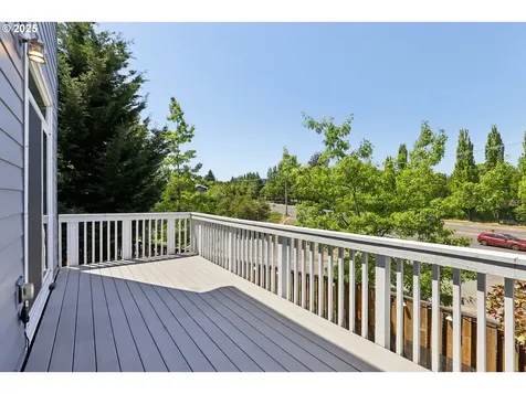 10993 SW Sage Terrace Portland OR 97223