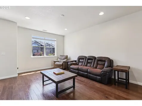 10993 SW Sage Terrace Portland OR 97223