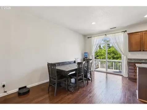10993 SW Sage Terrace Portland OR 97223