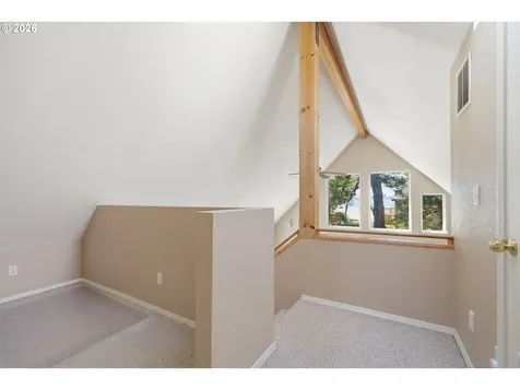 6636 SW Ebb Avenue Lincoln City OR 97367