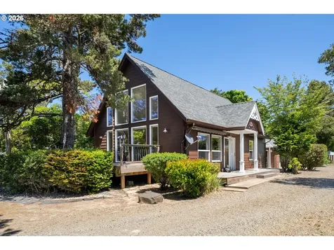 6636 SW Ebb Avenue Lincoln City OR 97367