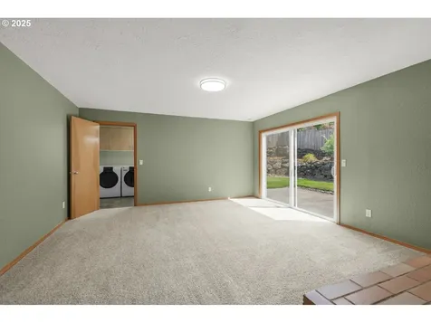11698 SE Verns Way Happy Valley OR 97086