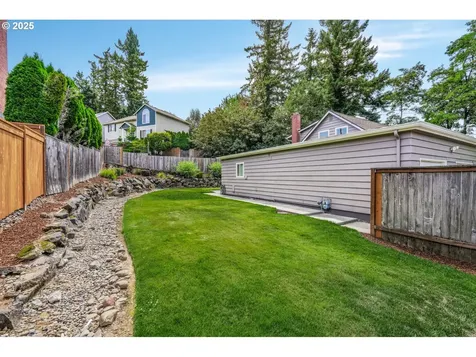 11698 SE Verns Way Happy Valley OR 97086