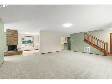 11698 SE Verns Way Happy Valley OR 97086