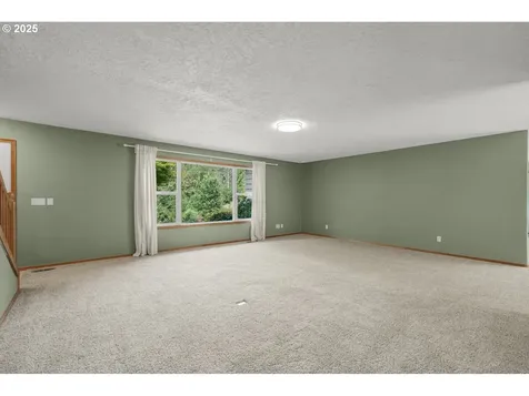 11698 SE Verns Way Happy Valley OR 97086