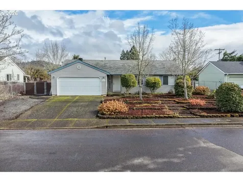 2963 S 7th Place Lebanon OR 97355