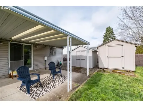2963 S 7th Place Lebanon OR 97355
