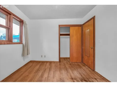 1550 SE 4th Street Gresham OR 97080