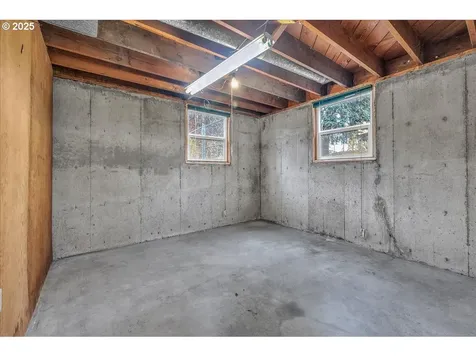 1550 SE 4th Street Gresham OR 97080