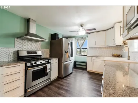 1212 NE 157th Avenue Portland OR 97230