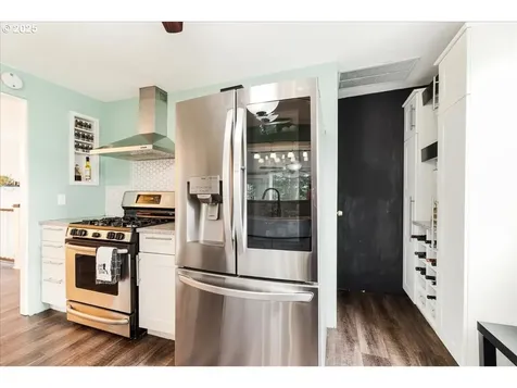 1212 NE 157th Avenue Portland OR 97230